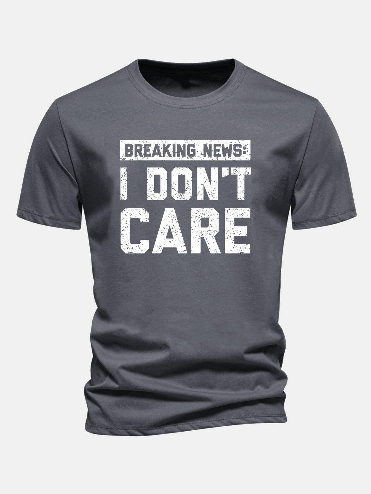 Camiseta de algodão com estampa “Eu não me importo” e corte regular