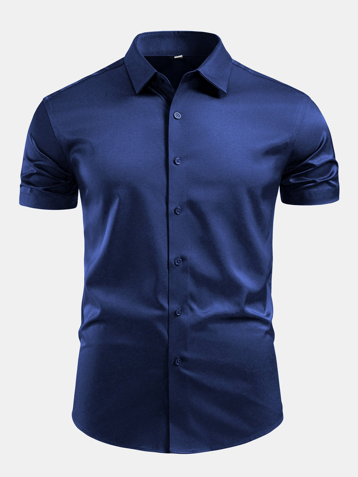 Camisa de cetim com botões e gola padre