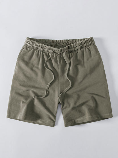 Camiseta Pesada com Ombro Caído e Efeito Lavado & Shorts com Cordão e Efeito Desgastado Lavado