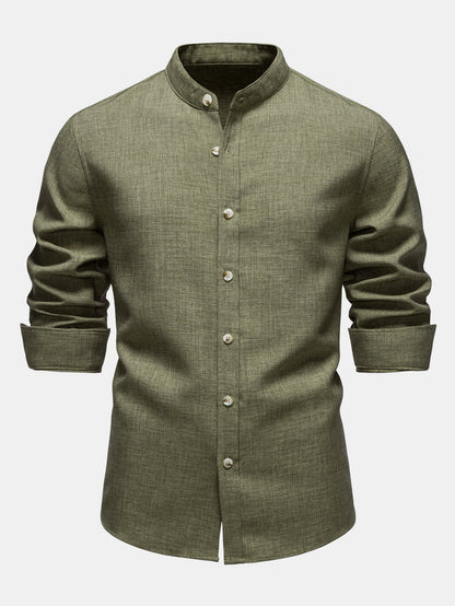 Camisa de manga longa com gola padre e aparência de linho