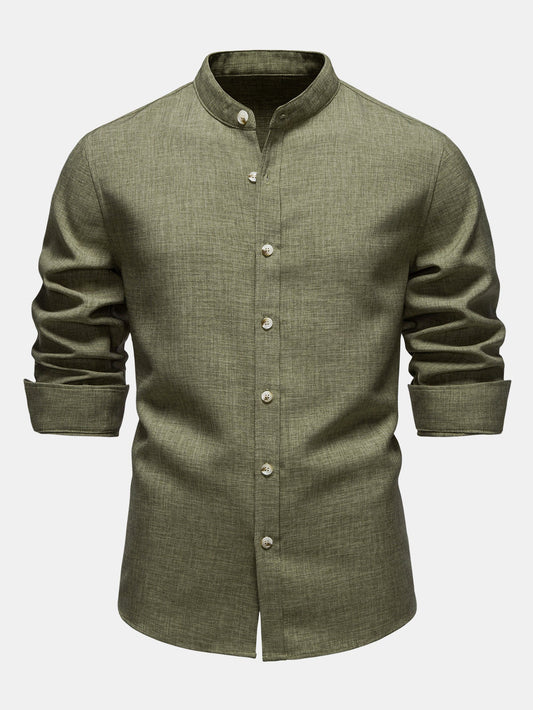 Camisa de manga longa com gola padre e aparência de linho