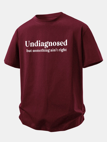 Camiseta de algodão com estampa não diagnosticada e caimento confortável