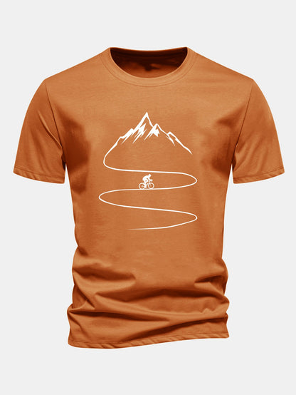 Camiseta de algodão com estampa de ciclismo e montanha, caimento regular