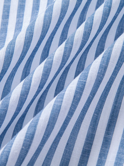 Camisa com gola alta e listras com aparência de linho