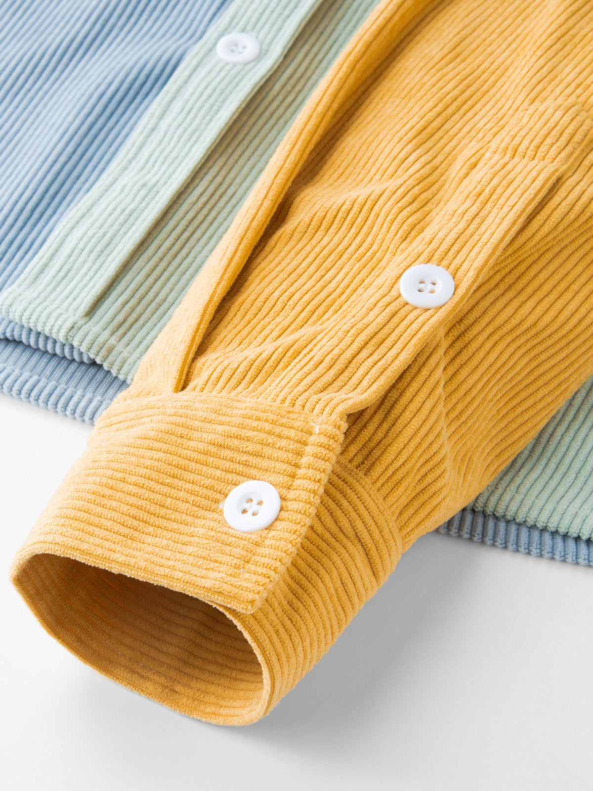 Camisa de veludo cotelê com blocos de cores