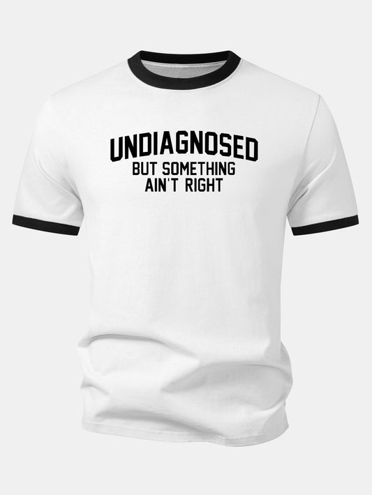 Camiseta com estampa de contraste “Não diagnosticado, mas algo não está certo” Ringer