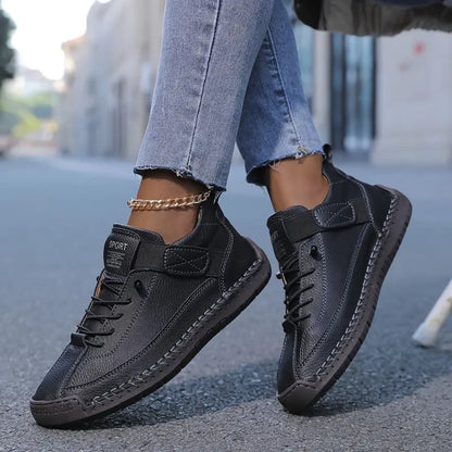 Elira | Comfortable and supportive sneakers