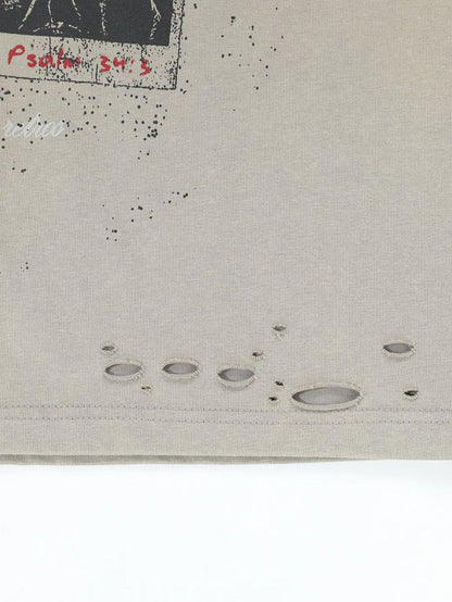 Camiseta 2 em 1 com Estampa Rock Rasgada e Camuflada