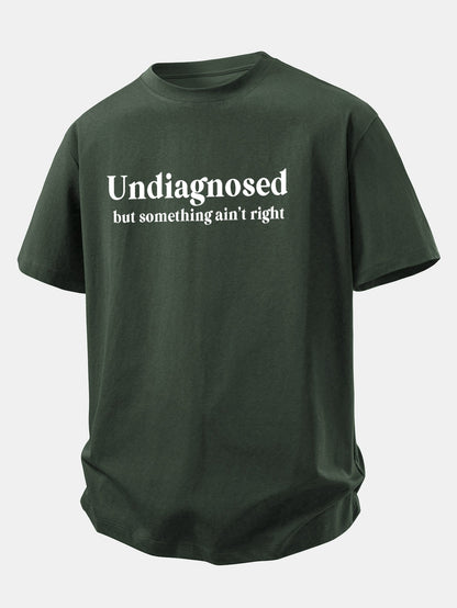 Camiseta de algodão com estampa não diagnosticada e caimento confortável