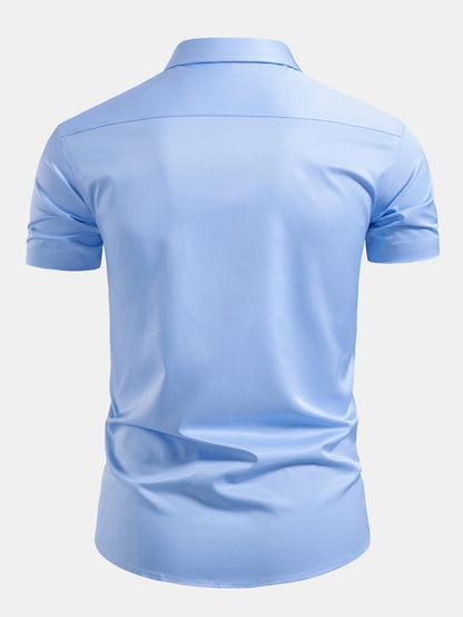 Camisa de cetim com botões e gola padre