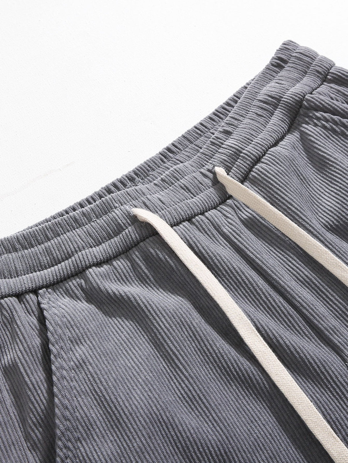 Calça de Veludo Cotelê de Perna Reta