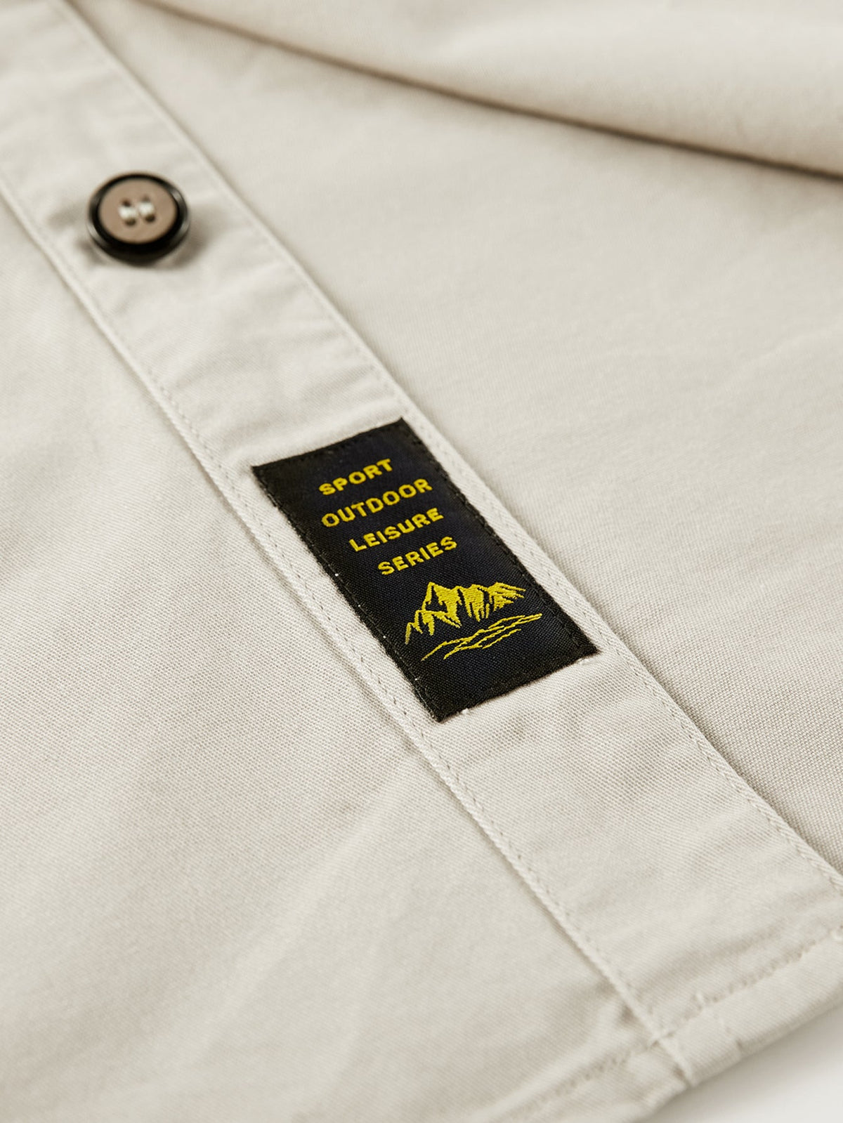 Sobrecamisa utilitária de sarja com bolsos
